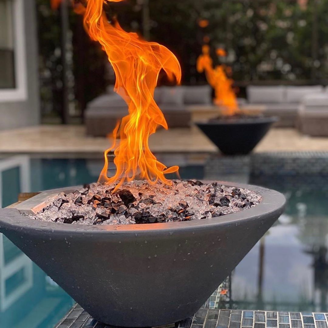 The Outdoor Plus Cazo Concrete Fire Bowl - Free Cover