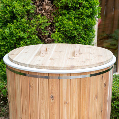 Dundalk Leisurecraft The Baltic Plunge Tub