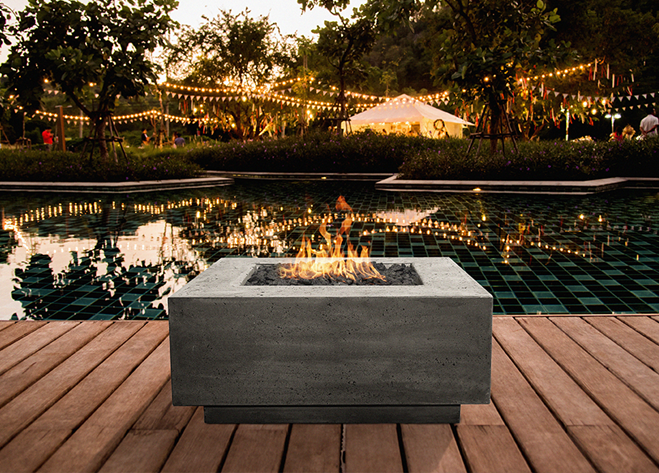Prism Hardscapes Fire Table Tavola 42 - Free Cover